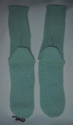 Mint Green Socks - back
<p>Even on the back, the detail is incredible!</p>
Keywords: knitting