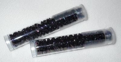 PurpleAB LMs
<p>Here are the LMs for my pinecone!&nbsp; Of course, they neither look purple nor iridescent in this photo, LOL.</p>
Keywords: long magatamas