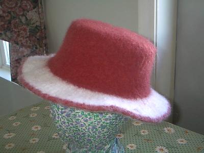 Red and white.
<p>Shaped on a coffee can this one is a small flat top hat.&nbsp; Fits a small adult woman or teen.</p>
