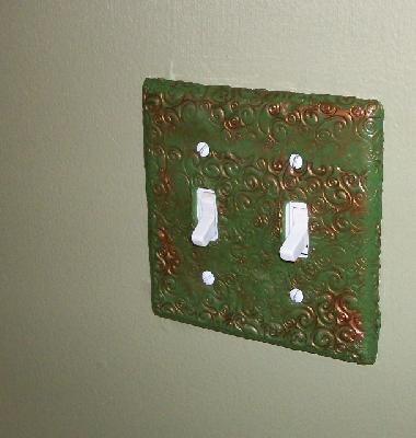 Double switch plate
<p>The clay when fresh is a much softer shade of sage.&nbsp; The wall came out looking the color of the unbaked clay.&nbsp; The wall isn't really that color</p>
