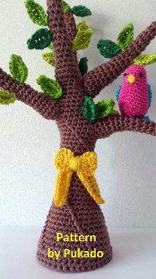 Tie a Yellow Ribbon 'round the ole oak tree by Pukado
