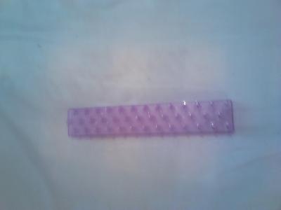 11224414_1631882480427415_4839173083761622983_n
<p>this is a standard fixed configuration loom doesn't come apart ideal for making charms,jewellery,figures,key chains on</p>
