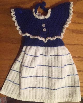 Dress Towel Topper
<p>Fun to make! My niece thought it was a real dress. Love it!</p>
Keywords: towel topper